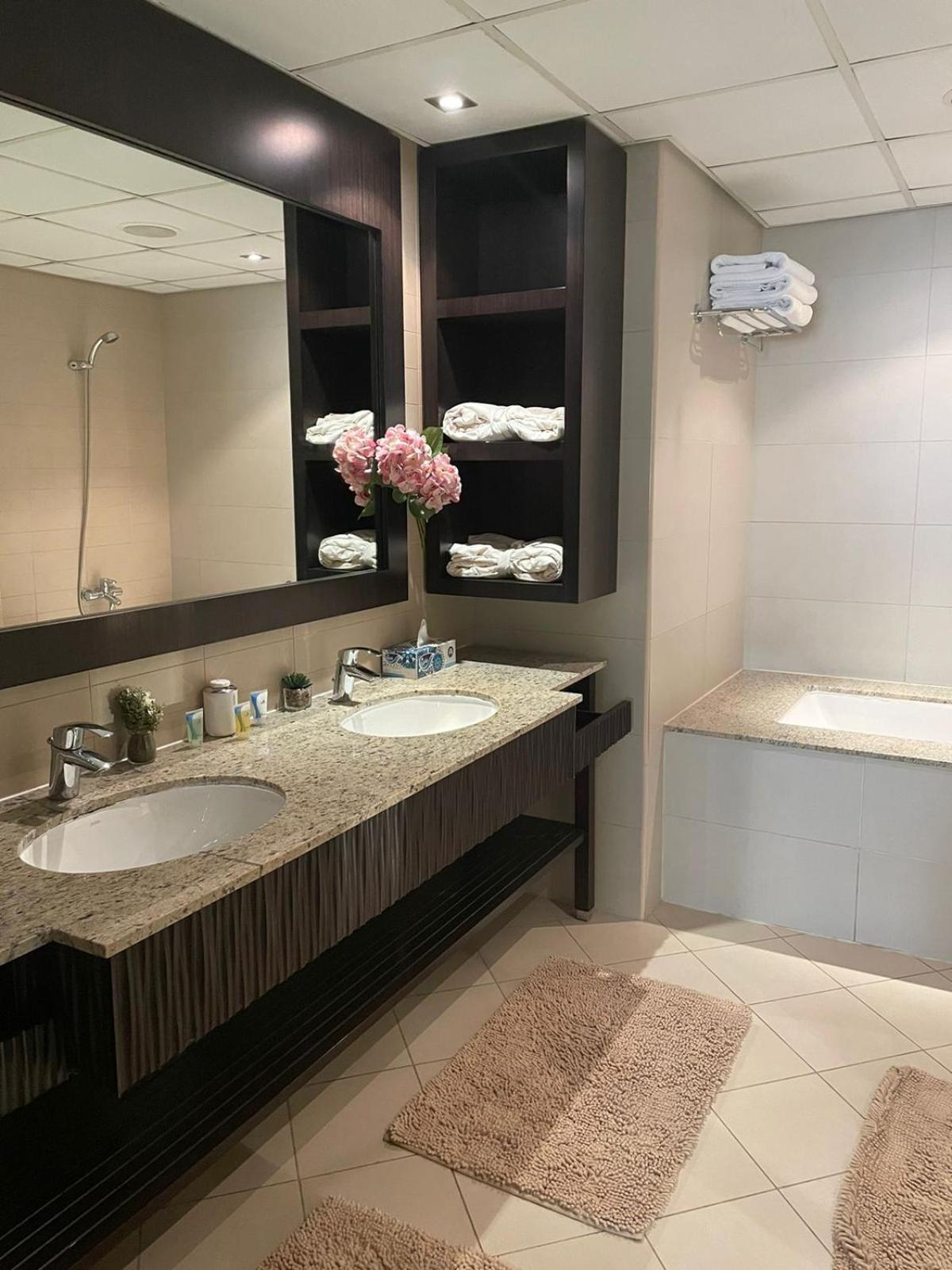 Anantara Hotel Apartment Palm Jumeirah Connected Anantara Hotel Ντουμπάι Εξωτερικό φωτογραφία